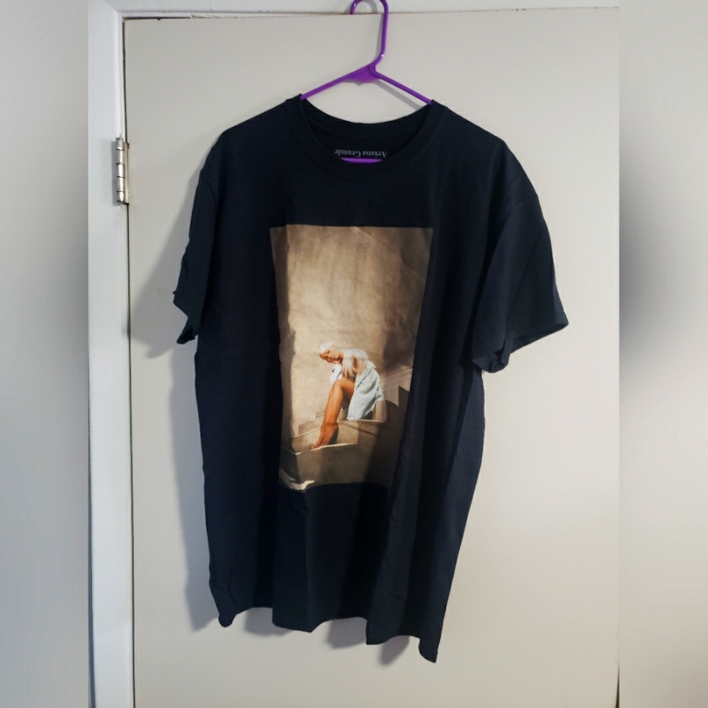 Ariana Grande Shirt